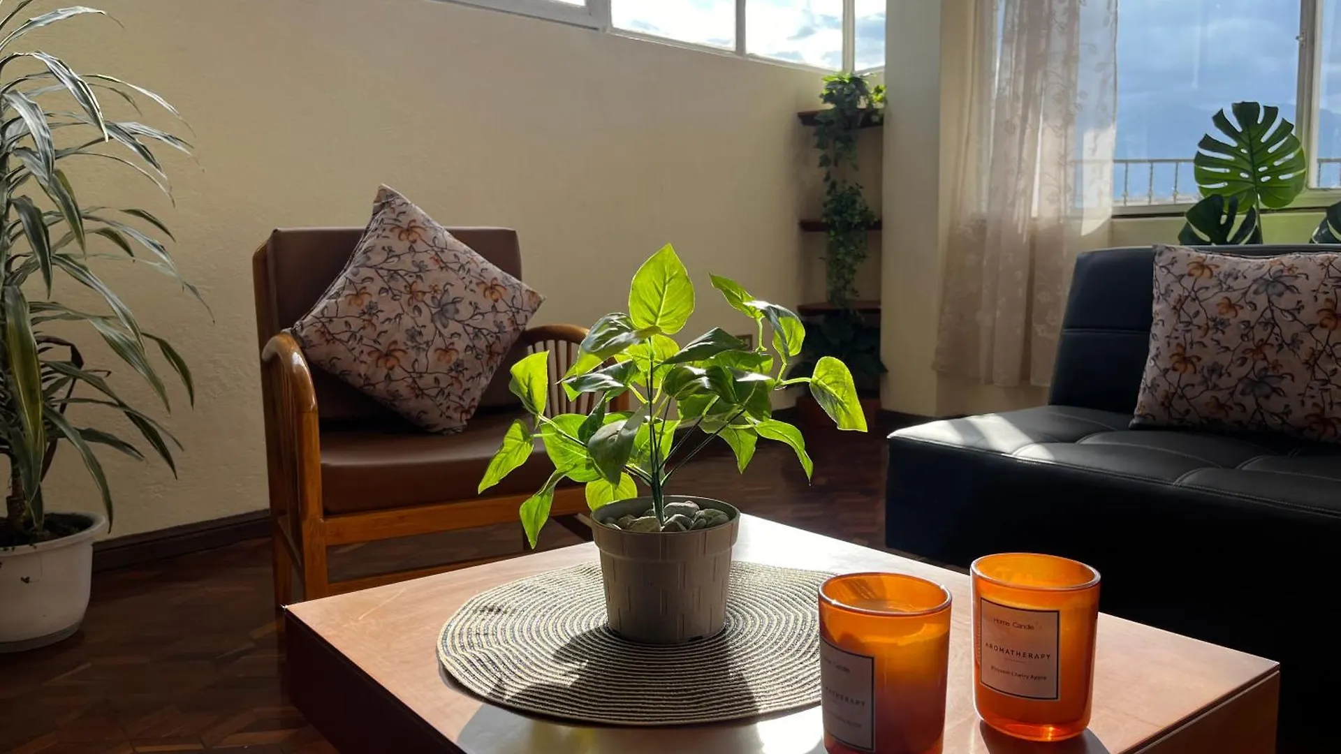 Apartamento Suite Con Excelente Ubicacion Cuenca